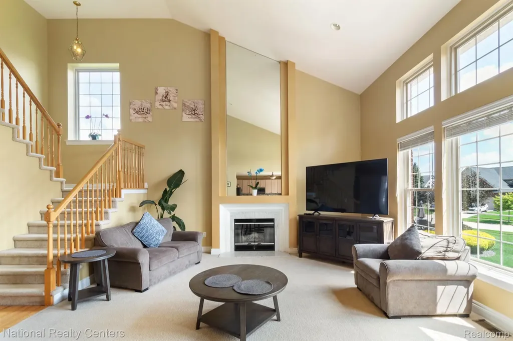 12881 Nautica Drive Van Buren Charter Township MI 48111