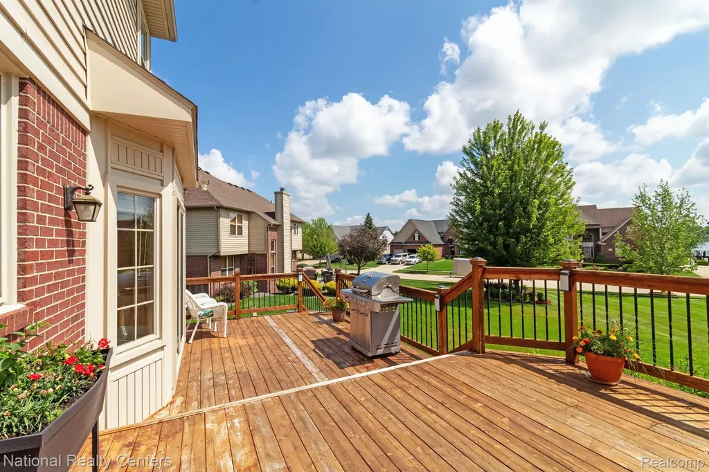 12881 Nautica Drive Van Buren Charter Township MI 48111