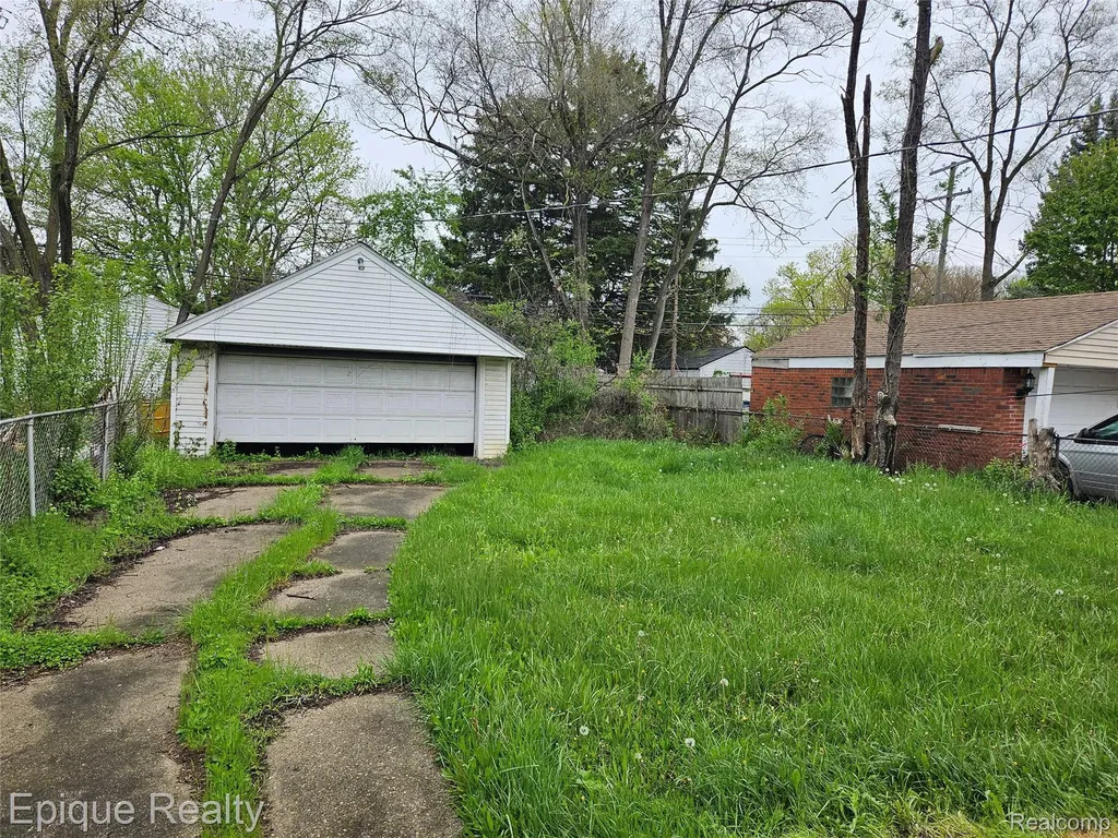 7341 Evergreen Avenue Detroit City MI 48228
