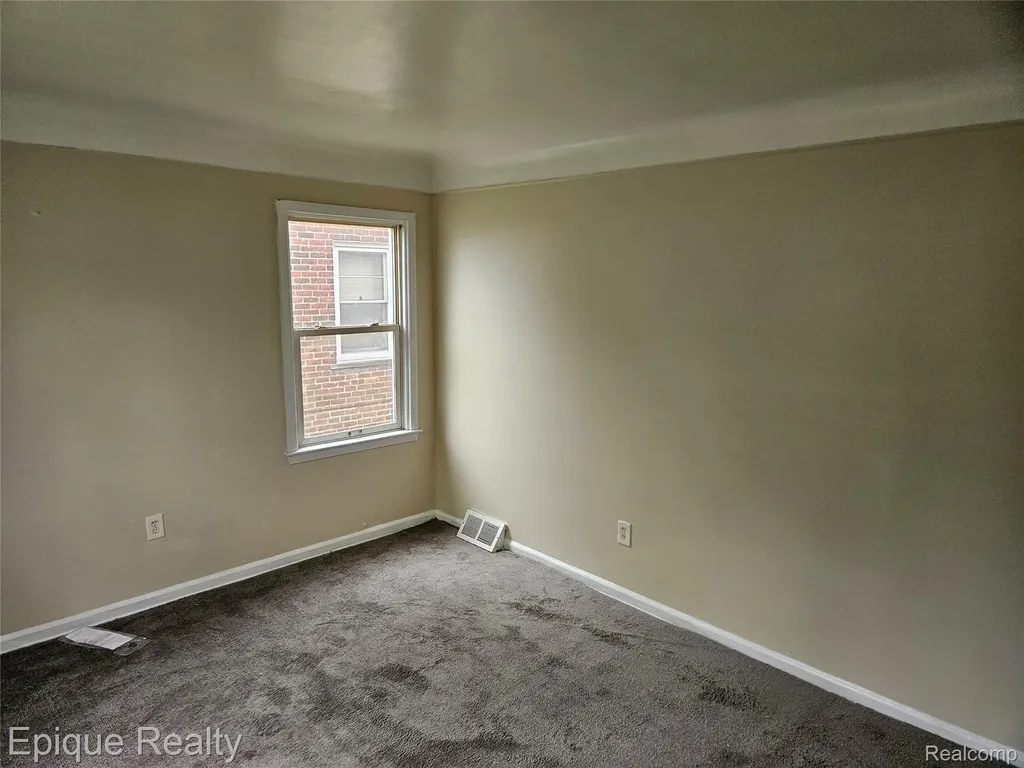 7341 Evergreen Avenue Detroit City MI 48228