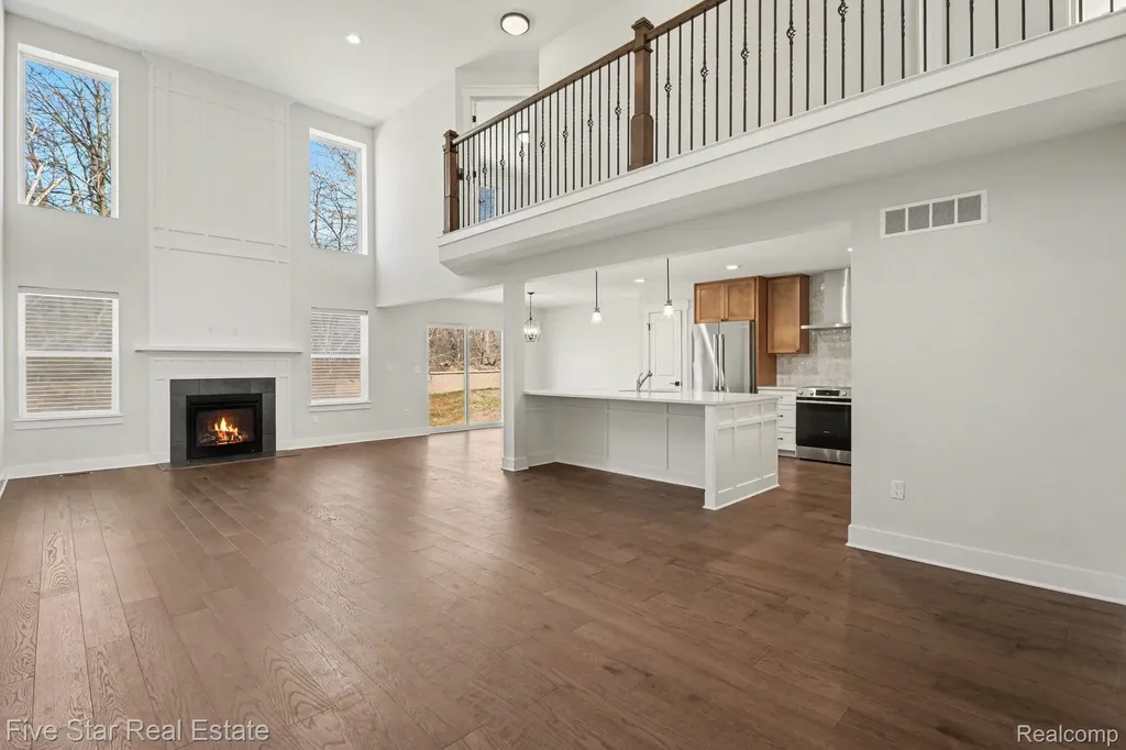 7842 Trailside Court West Bloomfield Charter Township MI 48323