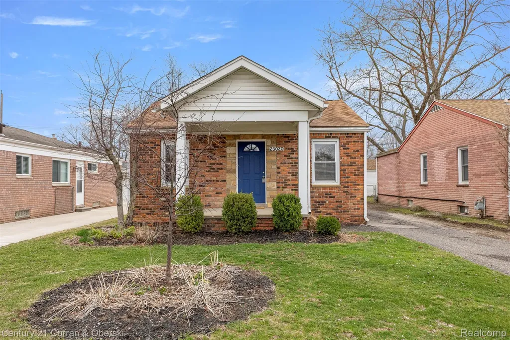 23020 Albion Avenue Farmington Hills City MI 48336
