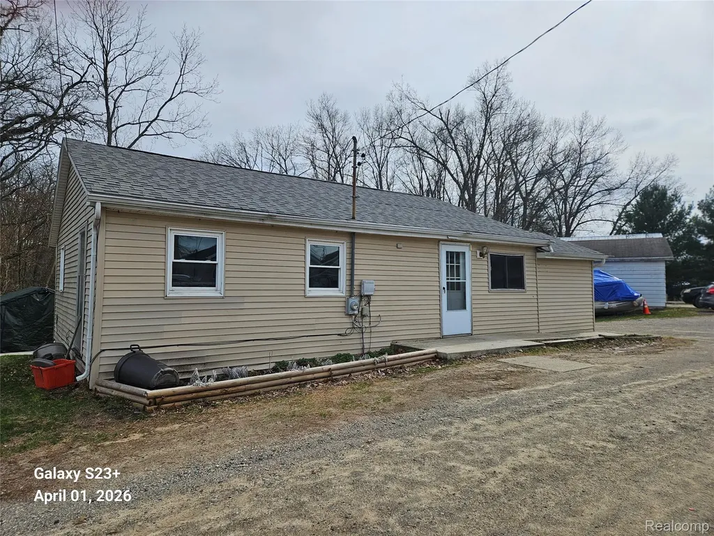 11035 Charles Drive Argentine Township MI 48418