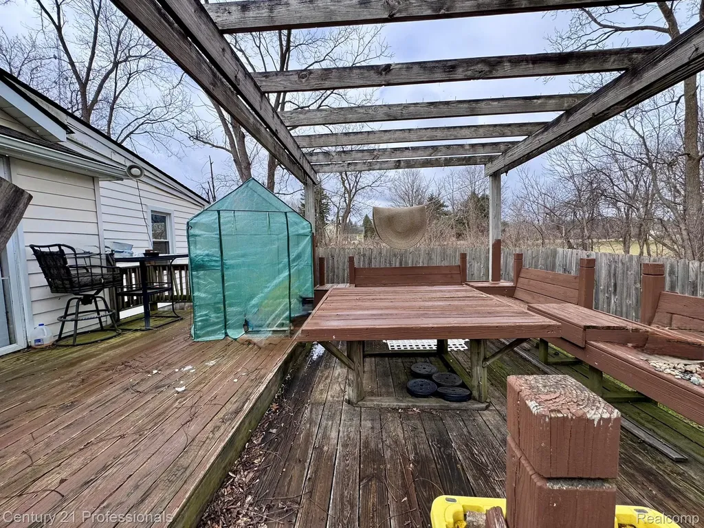 2021 W Rose Center Road Rose Township MI 48442