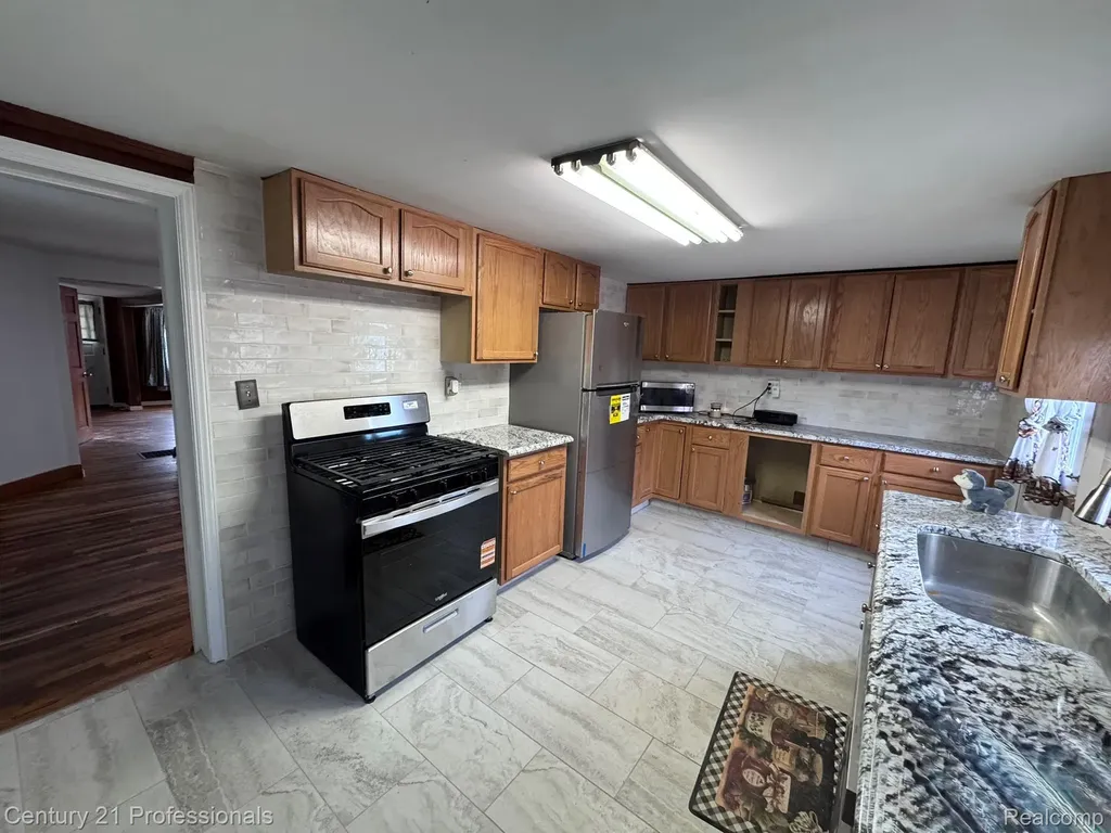 2021 W Rose Center Road Rose Township MI 48442