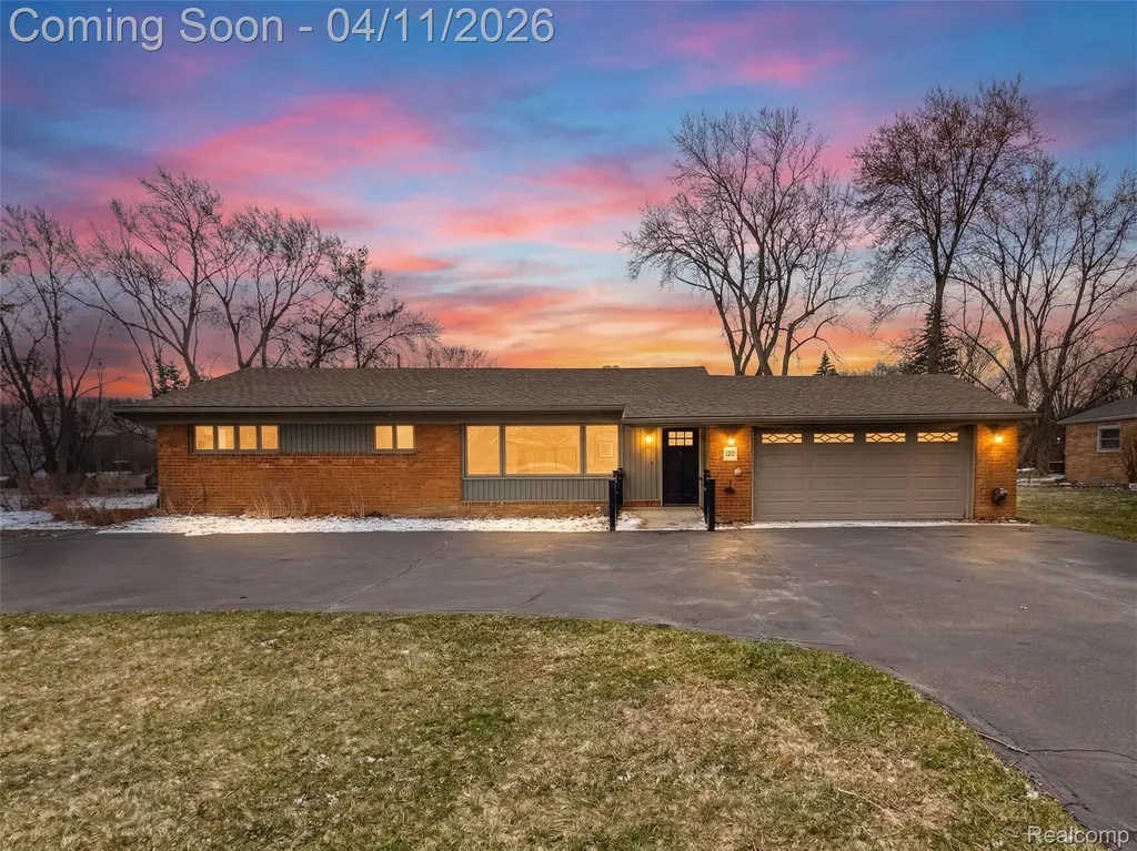 91 Wendelton Road Troy City MI 48084