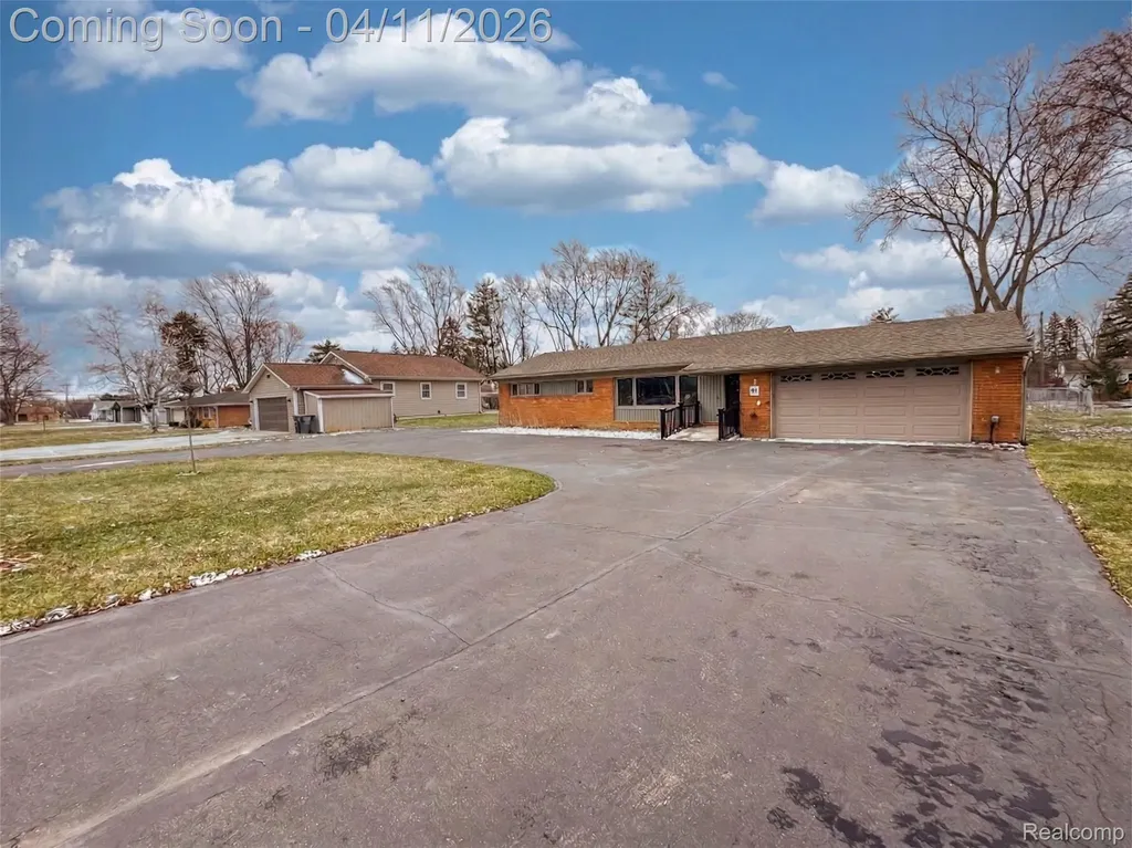 91 Wendelton Road Troy City MI 48084