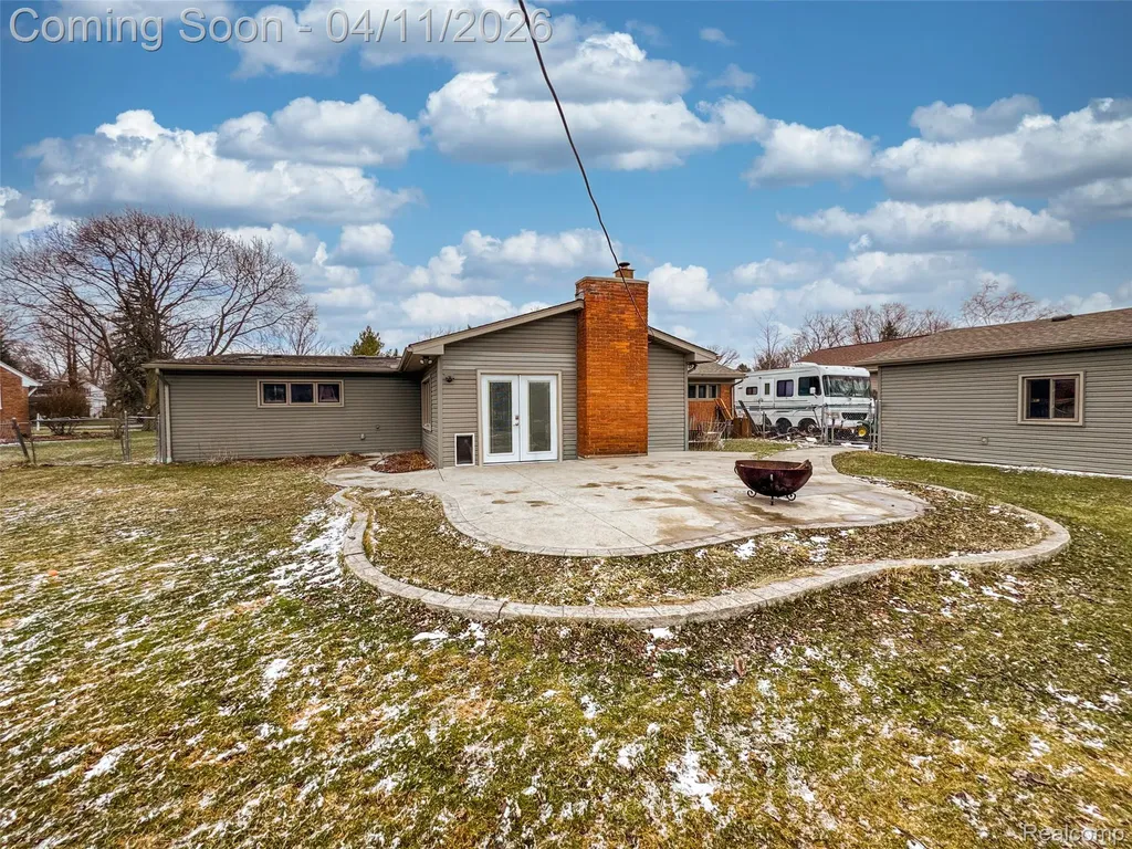91 Wendelton Road Troy City MI 48084