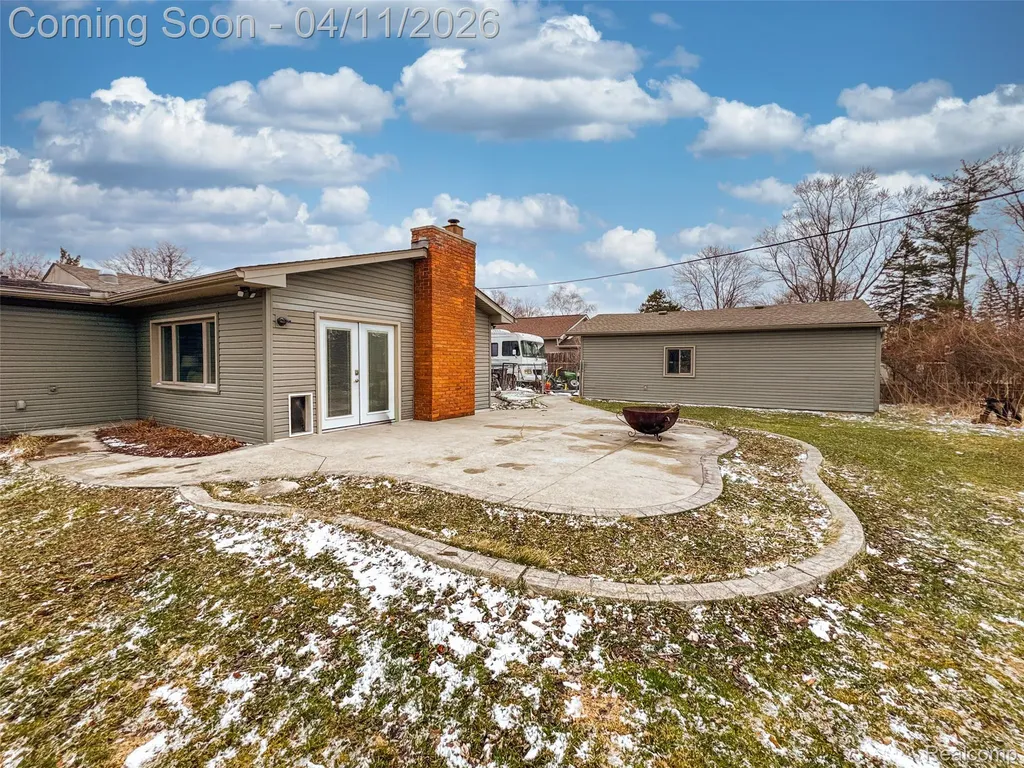 91 Wendelton Road Troy City MI 48084