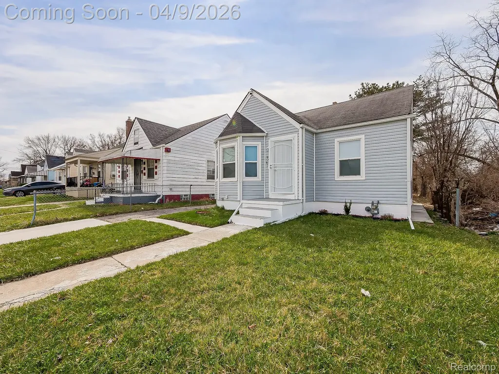 9163 Winthrop Street Detroit City MI 48228