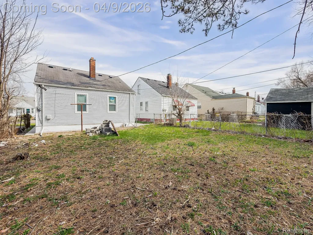 9163 Winthrop Street Detroit City MI 48228