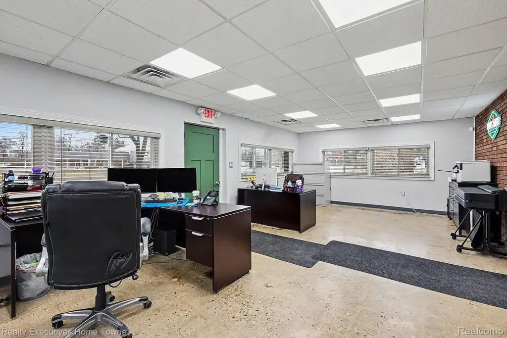 5650 Jamestown Road Shelby Charter Township MI 48317
