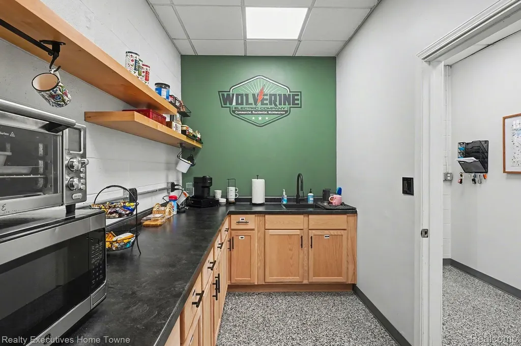 5650 Jamestown Road Shelby Charter Township MI 48317