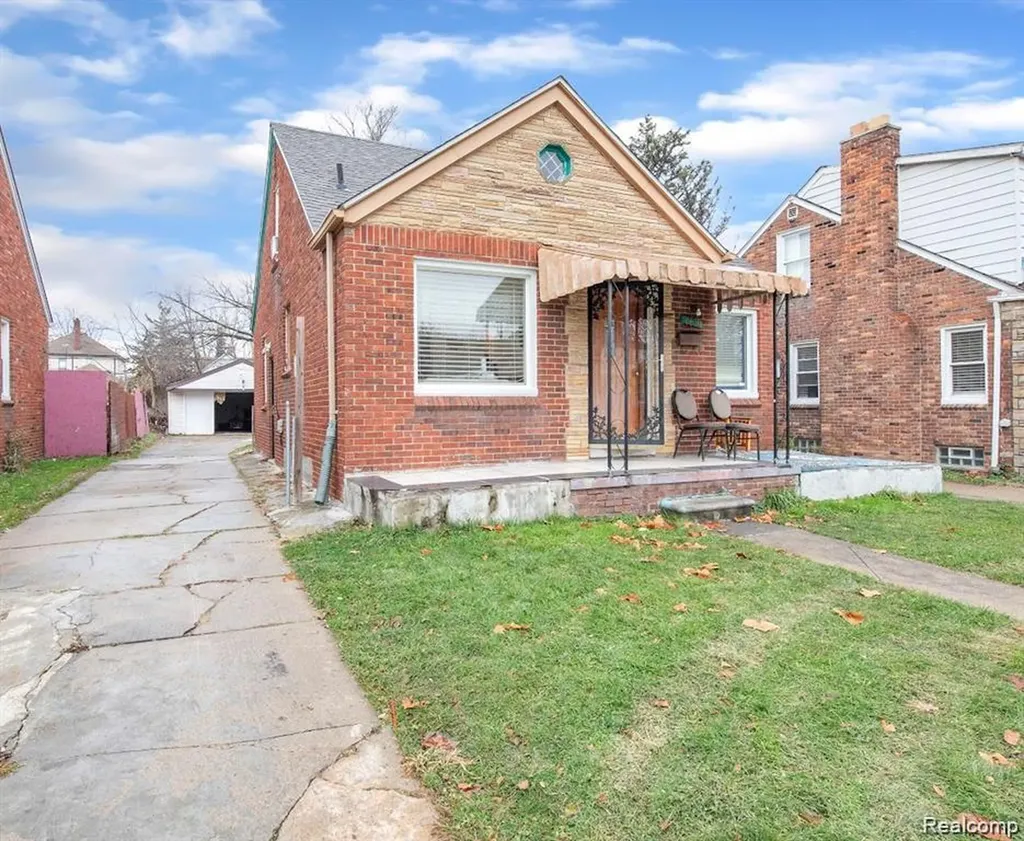 6839 Rosemont Avenue Detroit City MI 48228