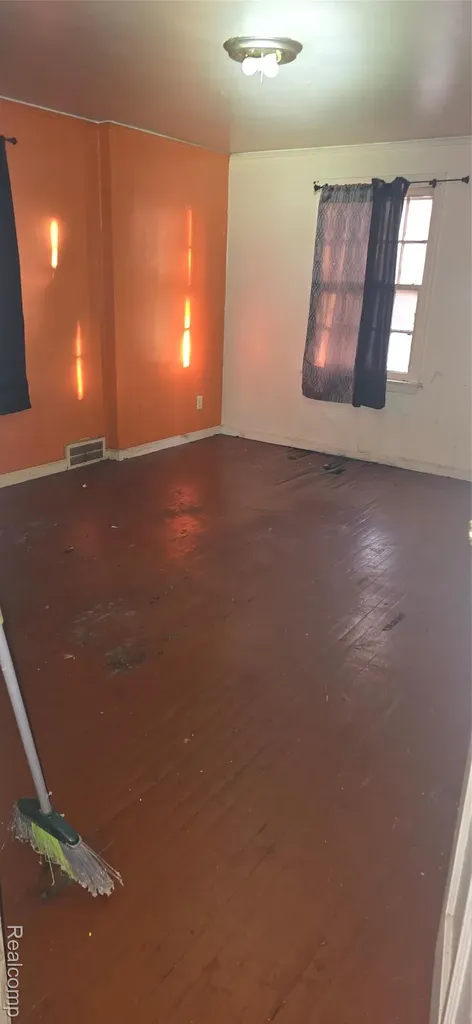 11040 Courville Street Detroit City MI 48224