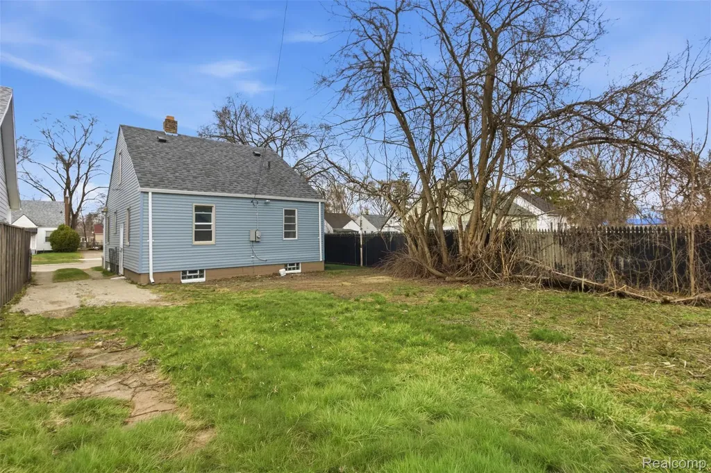 19170 Shields Street Detroit City MI 48234