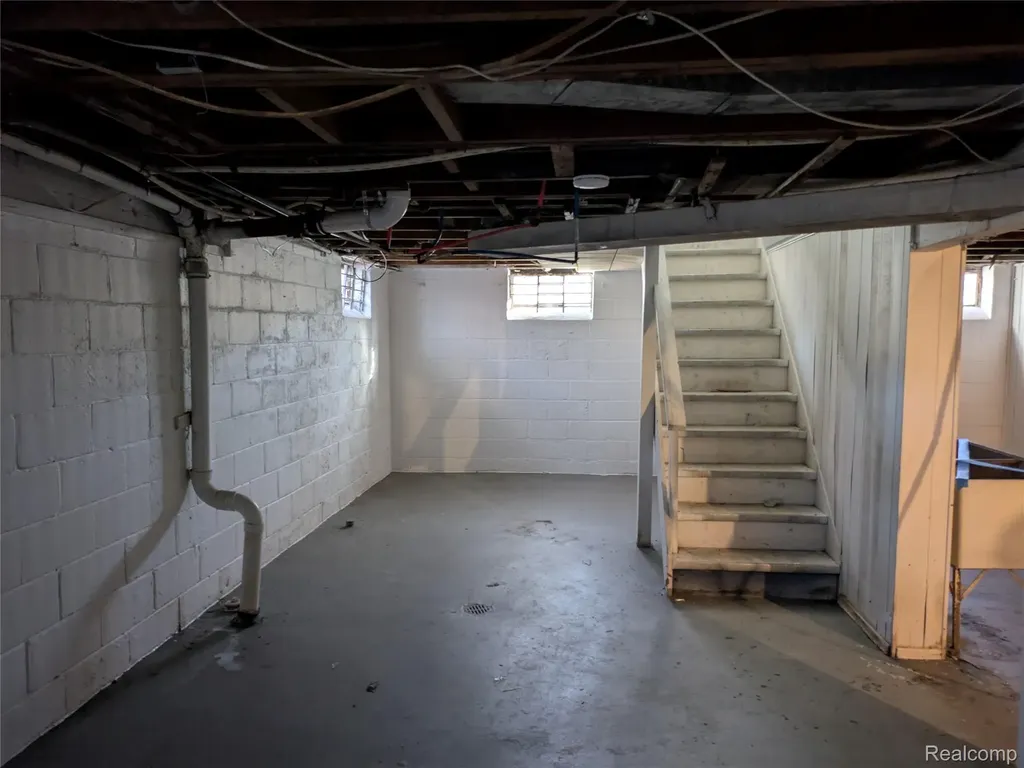 5900 Cadieux Road Detroit City MI 48224
