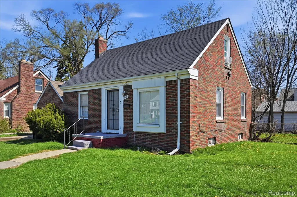 5900 Cadieux Road Detroit City MI 48224
