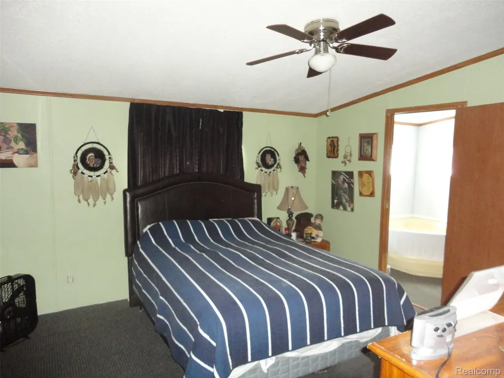 326 Holly Lane Van Buren Charter Township MI 48111