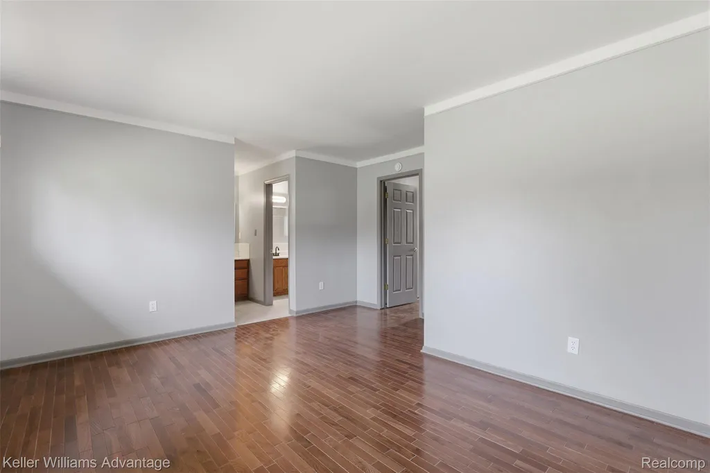 28800 Sibley Road Huron Charter Township MI 48174