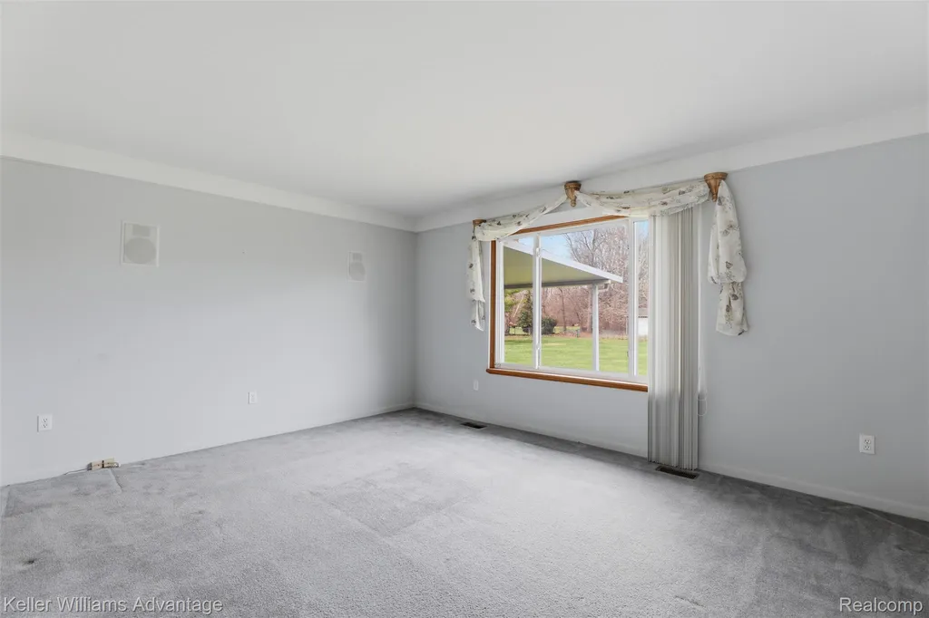 28800 Sibley Road Huron Charter Township MI 48174