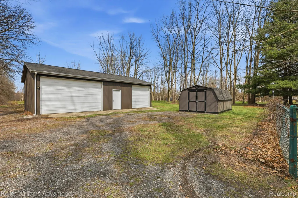 28800 Sibley Road Huron Charter Township MI 48174