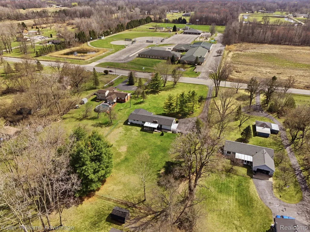 28800 Sibley Road Huron Charter Township MI 48174