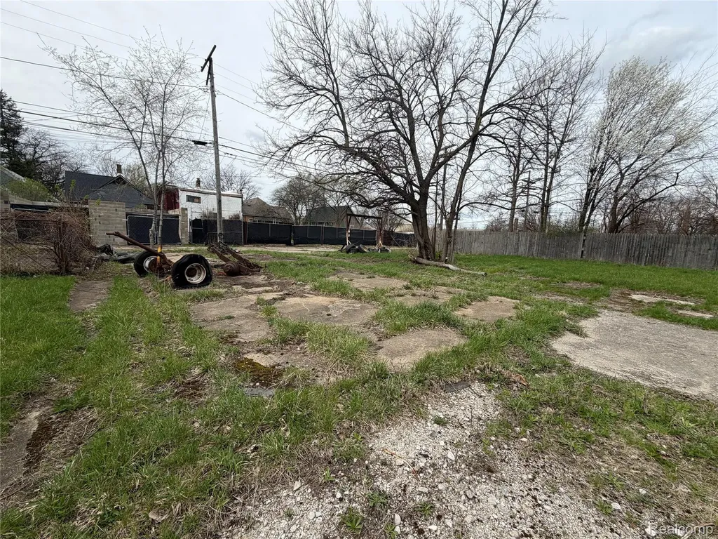 5161 Vermont Street Detroit City MI 48208