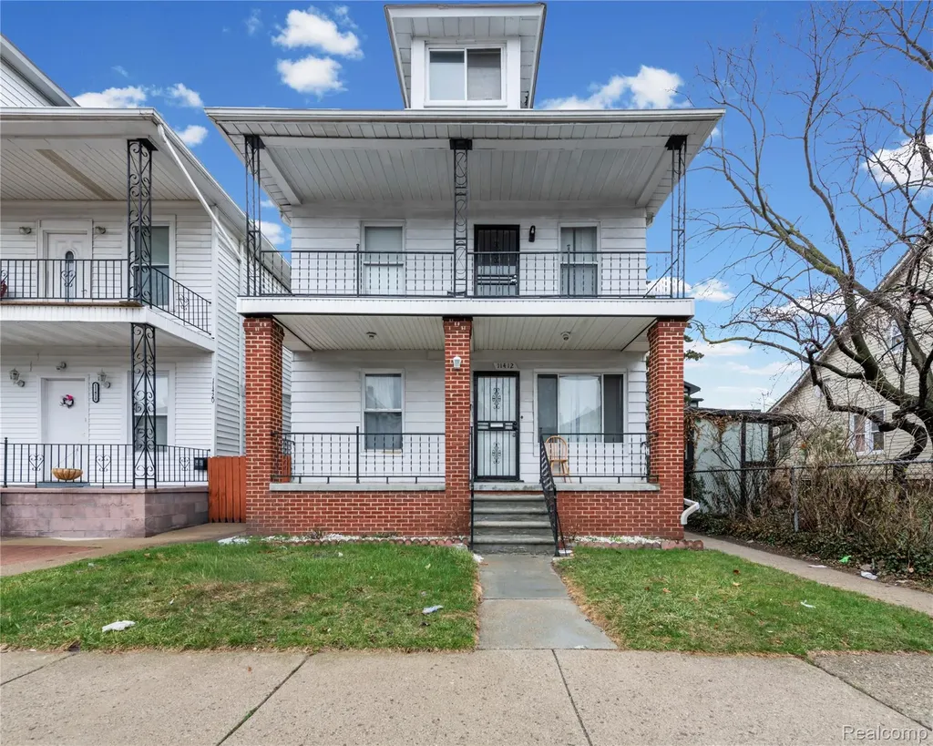 11412 Mcdougall Street Hamtramck City MI 48212