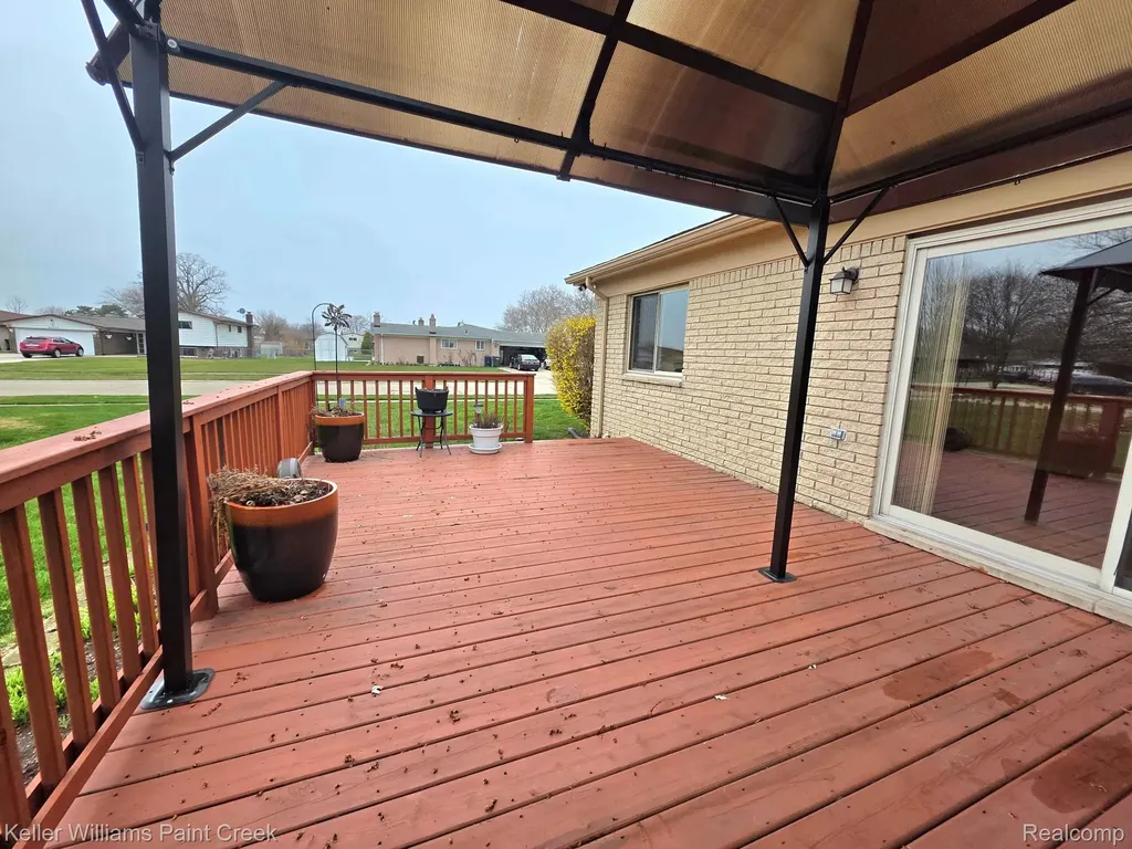 4714 Pickwick Drive Sterling Heights City MI 48310