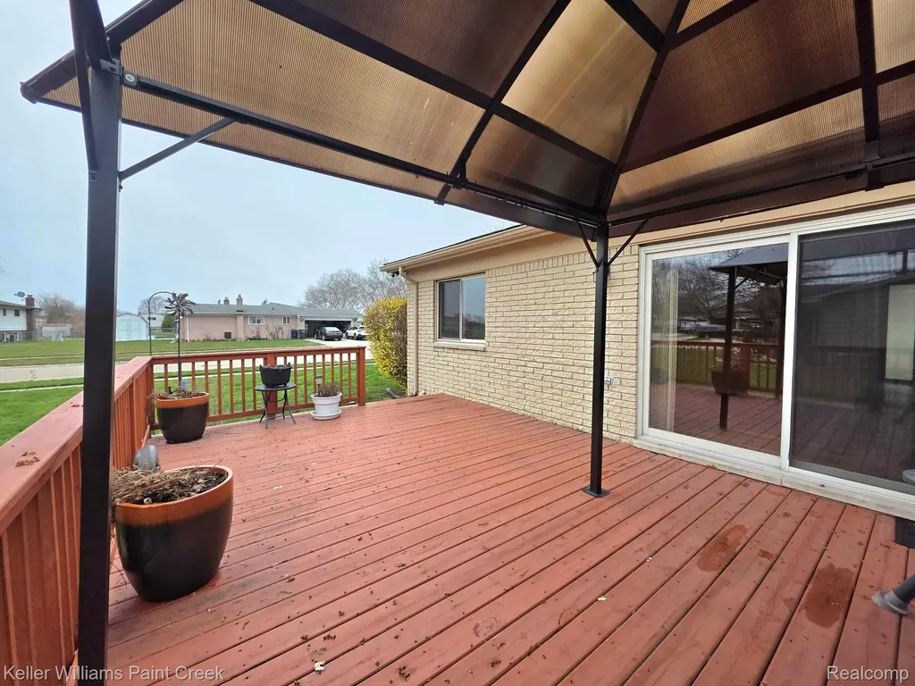 4714 Pickwick Drive Sterling Heights City MI 48310