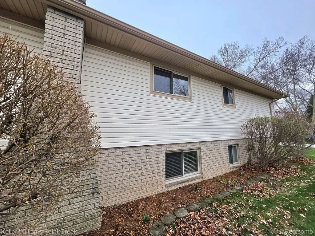 4714 Pickwick Drive Sterling Heights City MI 48310