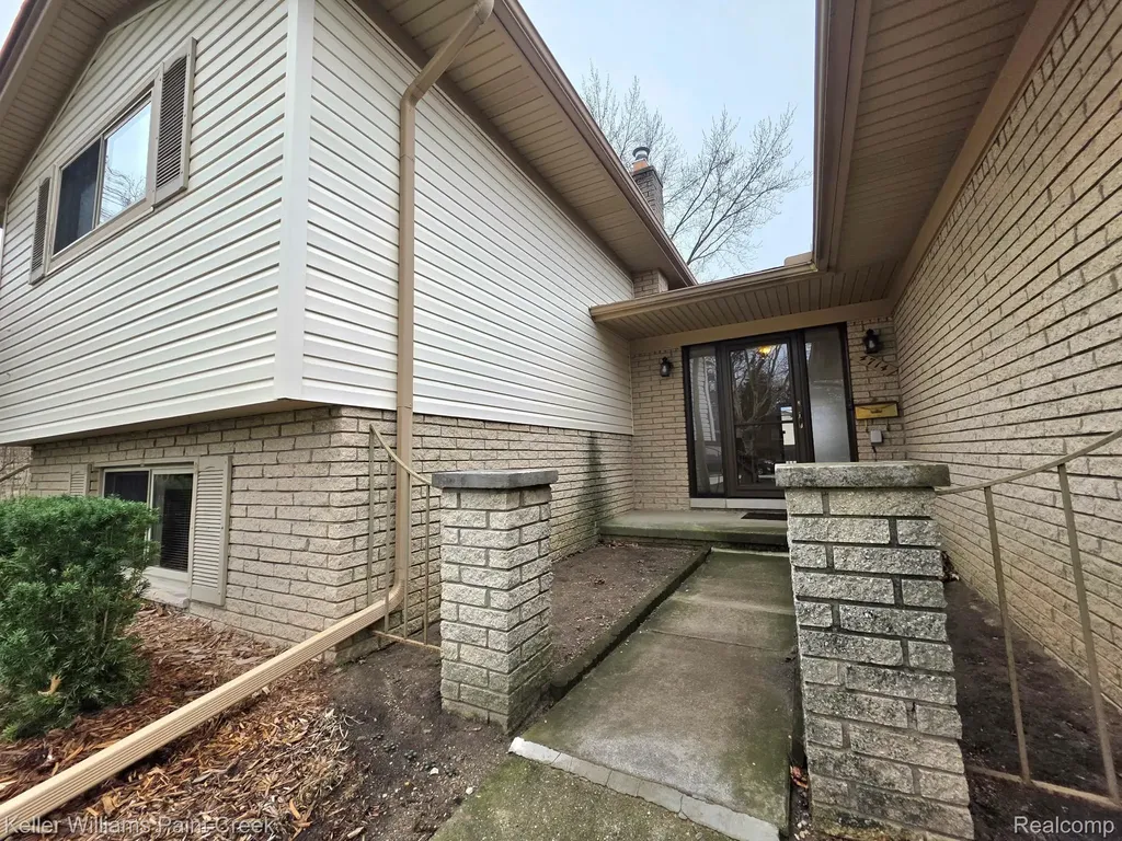 4714 Pickwick Drive Sterling Heights City MI 48310