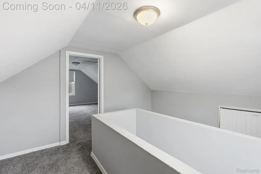 23360 Battelle Avenue Hazel Park City MI 48030