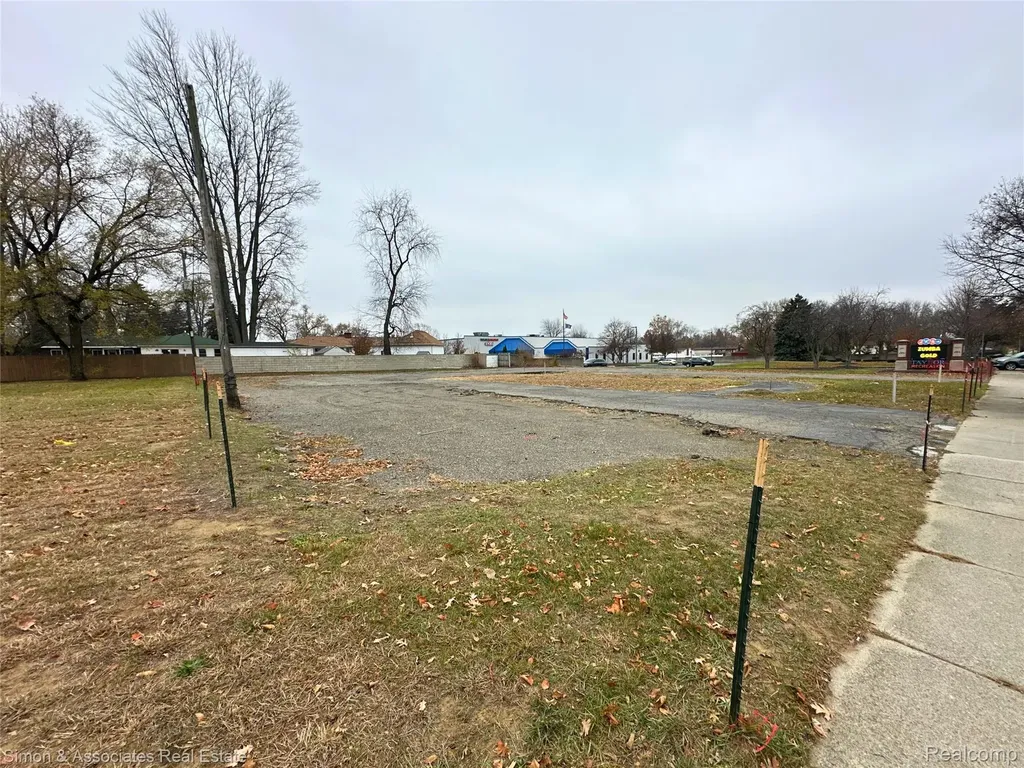 22675 Goddard Road Taylor City MI 48180