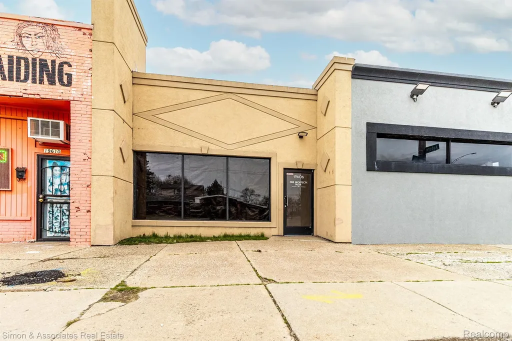 19606 Joy Road Detroit City MI 48228