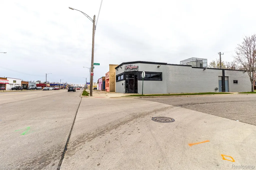19606 Joy Road Detroit City MI 48228