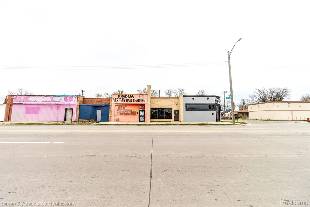 19606 Joy Road Detroit City MI 48228