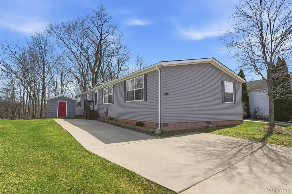 Green Oak Township MI, 11348 Stoneridge Circle