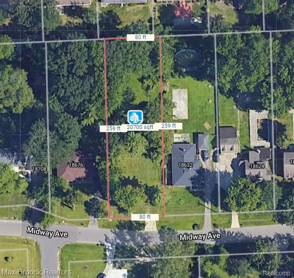 18656 Midway Avenue Southfield City MI 48075