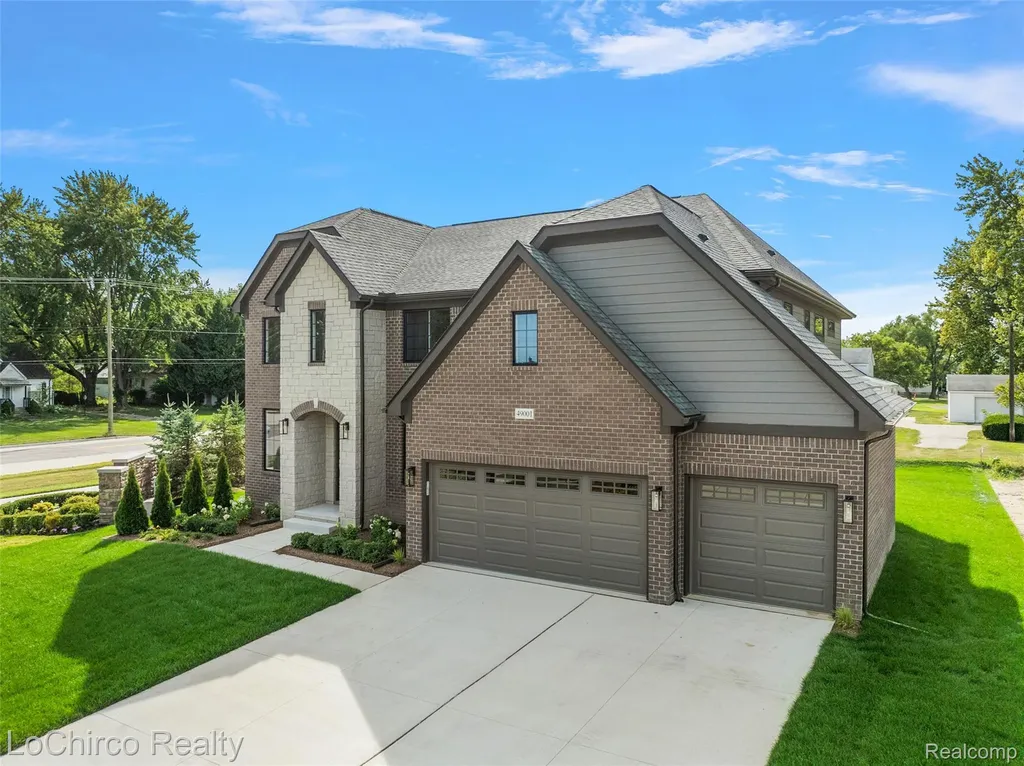 49579 Langford Drive Macomb Township MI 48044