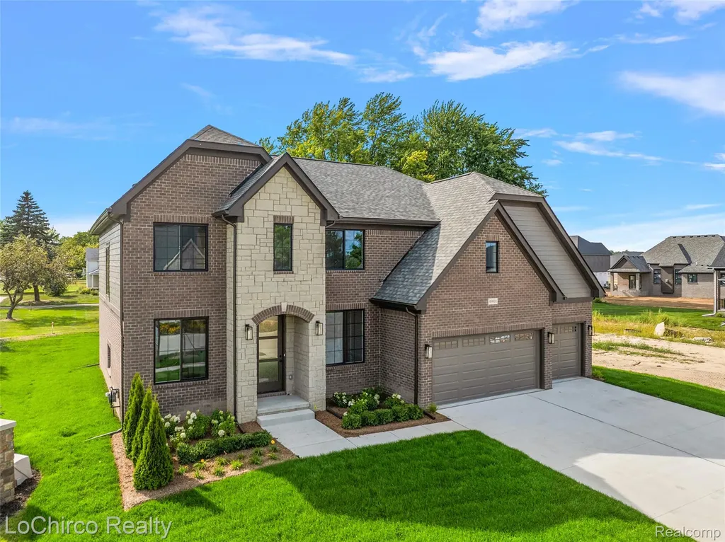 49579 Langford Drive Macomb Township MI 48044