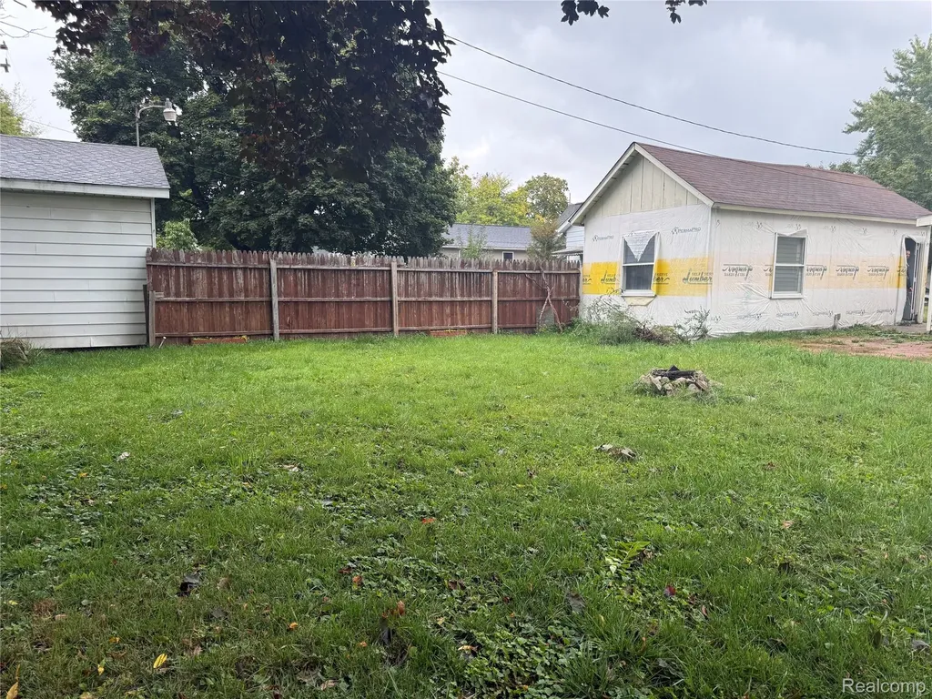 140 Alexander Street Caro City MI 48723