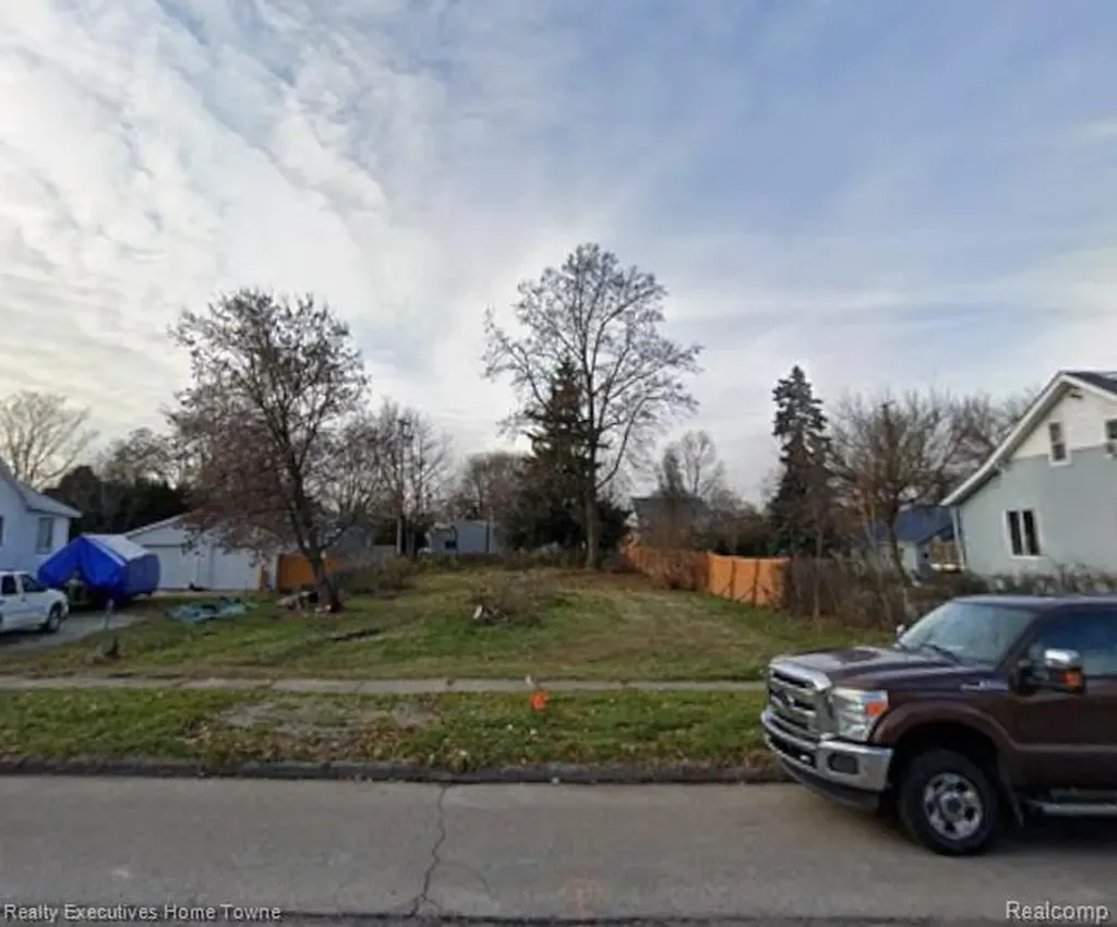 235 N Mary Street Marine City City MI 48039
