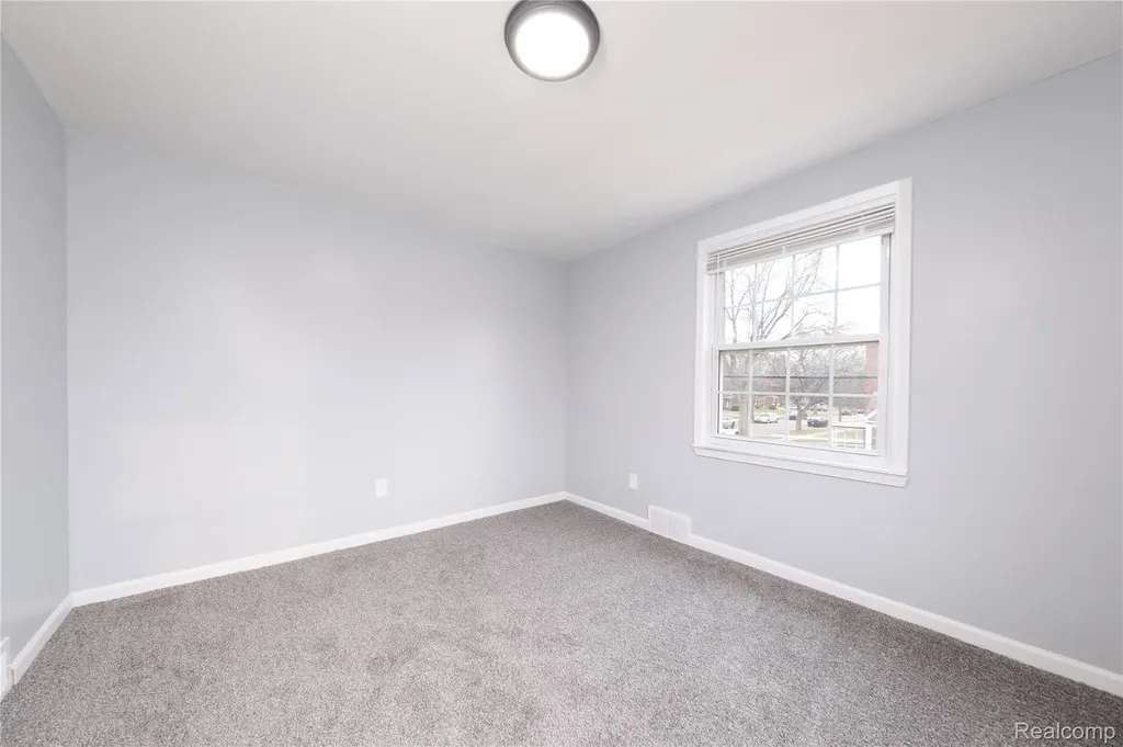 16703 Archdale Street Detroit City MI 48235