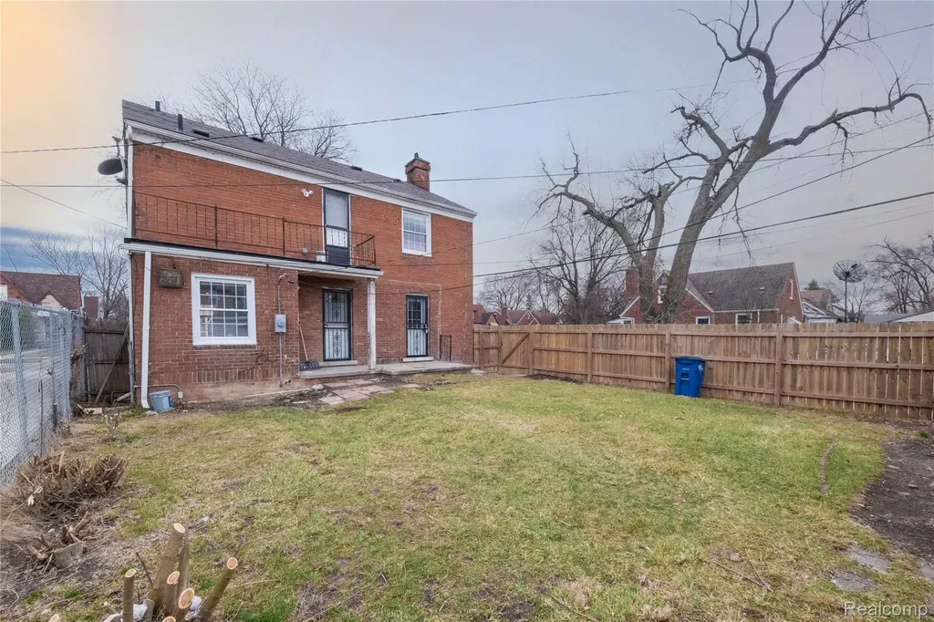 16703 Archdale Street Detroit City MI 48235