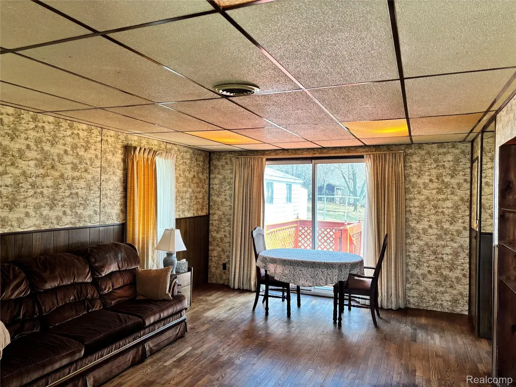 2257 Lodge Road Flint Charter Township MI 48532