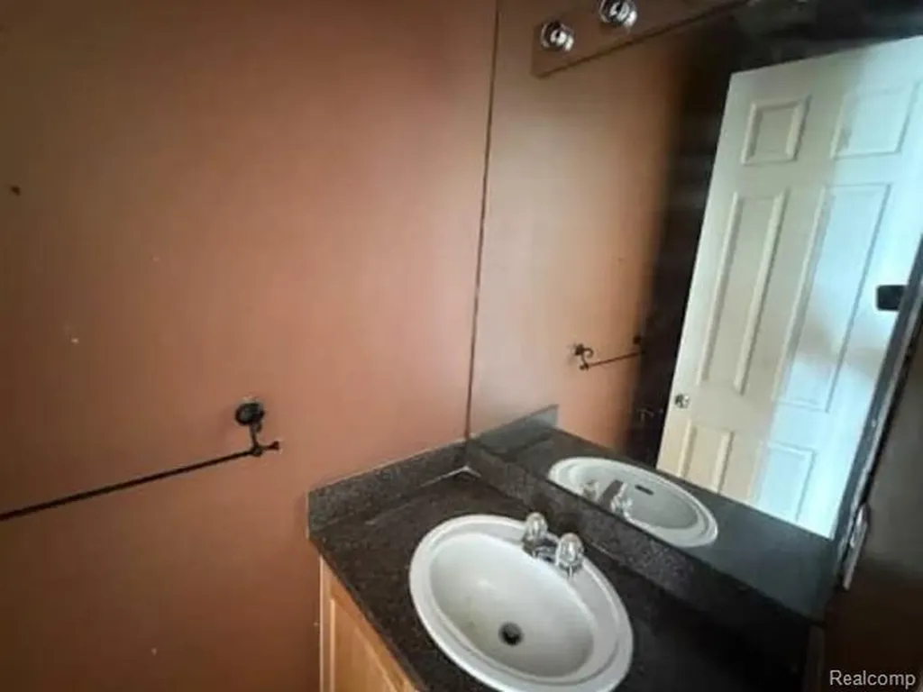 1219 Portsmouth Drive Marion Township MI 48843