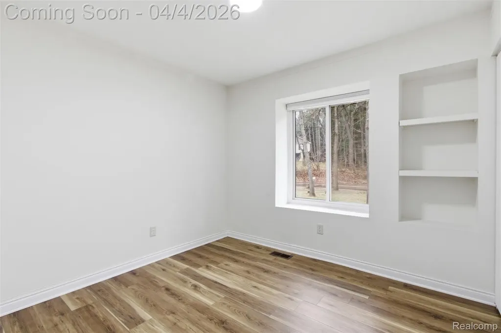 700 Bald Eagle Lake Road Ortonville Village MI 48462