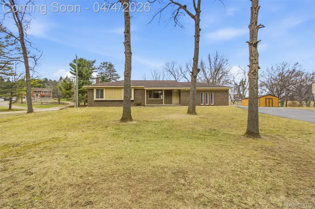 700 Bald Eagle Lake Road Ortonville Village MI 48462